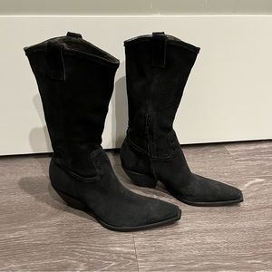 BCBG Vintage Y2K Suede Western Boot Size 8